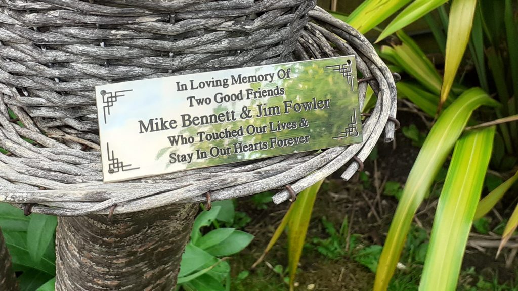 Brass Bench/Wall Plaques: Timeless Tributes (6" x 2" / 150 x 50mm) Intricately designed brass plaque with black infilled engraving and ornate edging.