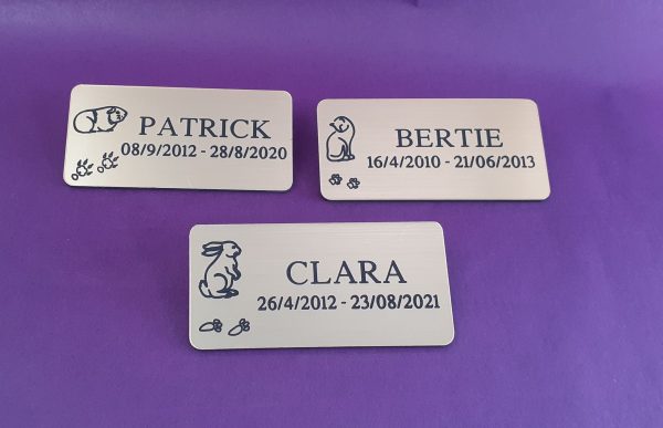 2.3" x 1.1" (60mm x 30mm) Personalised Small Animal Memorial Acrylic Plaques
