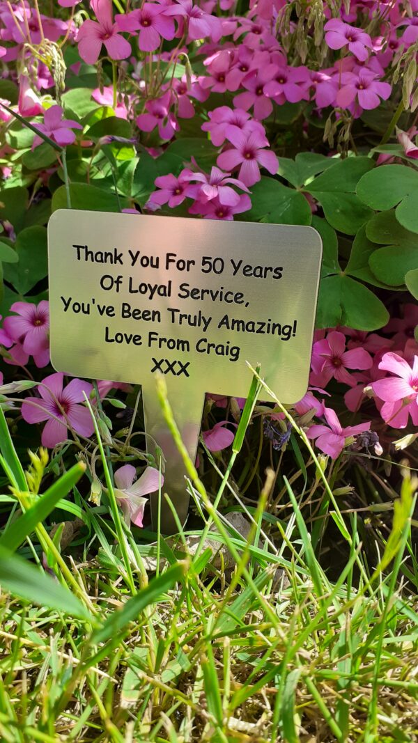 Personalised acrylic plant markers
